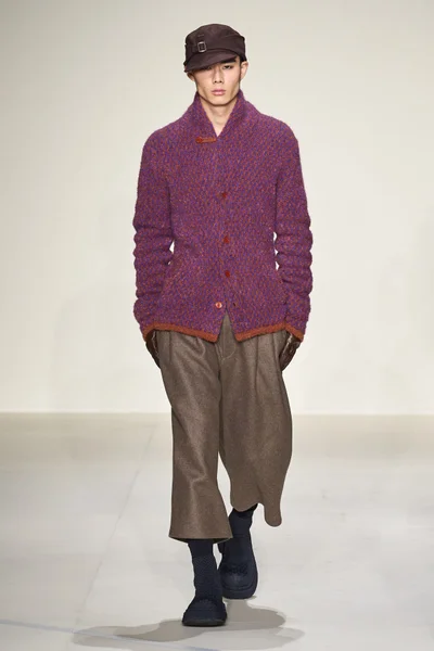 Look 53